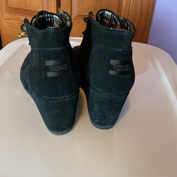 Black Heeled Booties - Picture 3 of 3